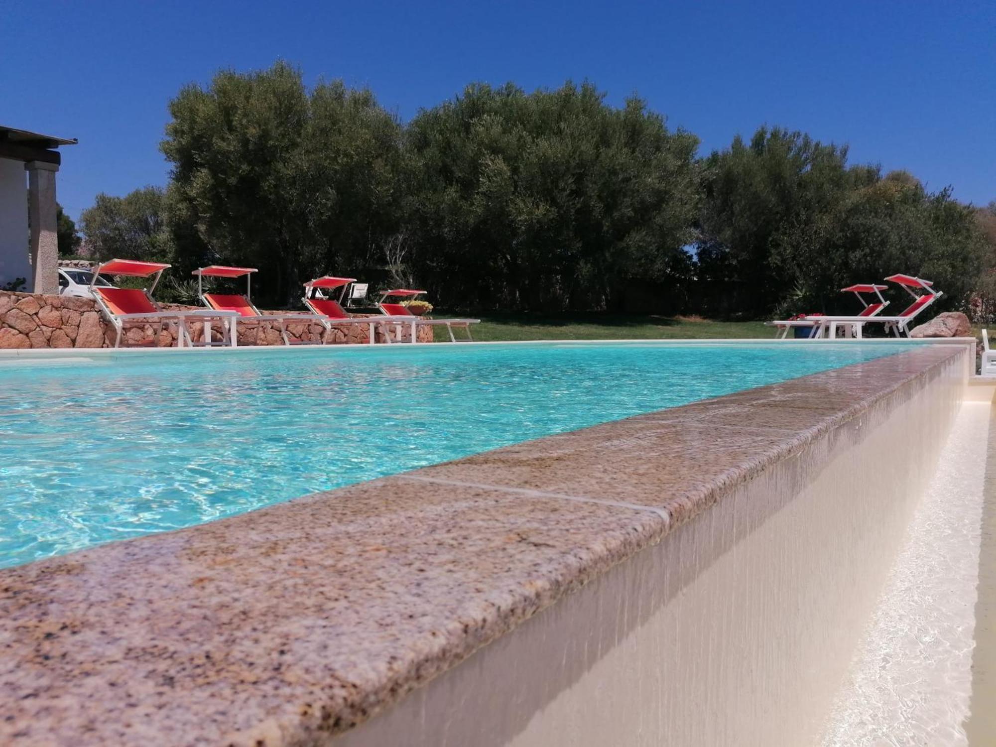 La Sima Villa Con Piscina Vista Mare San Pantaleo Sardegna Exterior foto