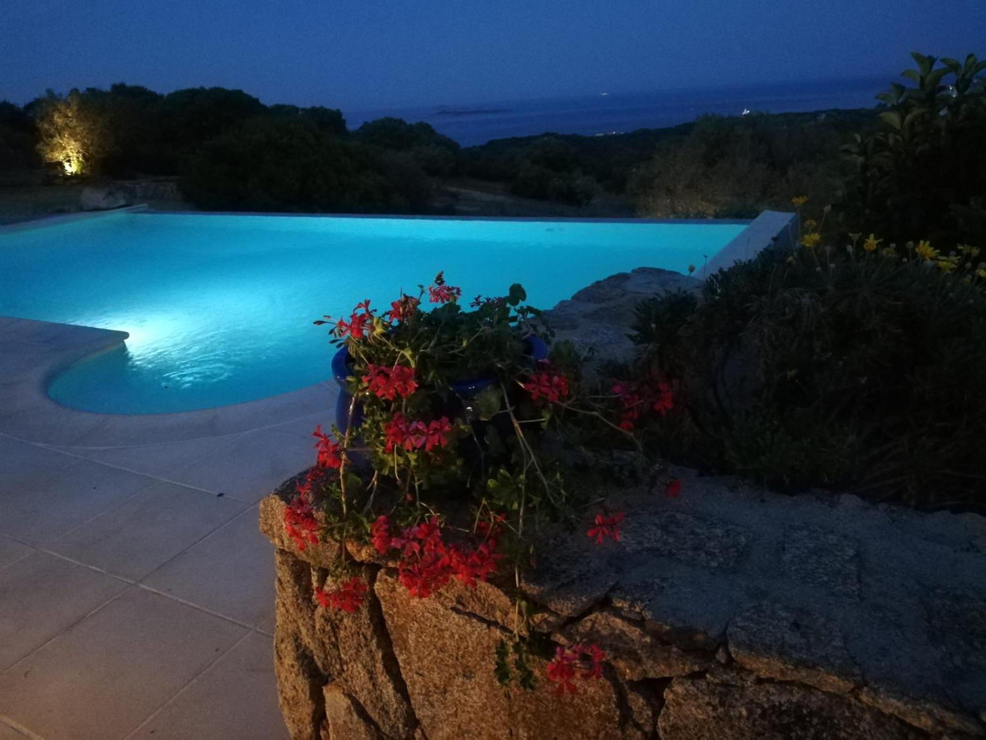 La Sima Villa Con Piscina Vista Mare San Pantaleo Sardegna Exterior foto